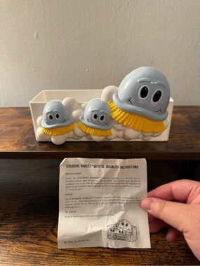 Vintage Scrubbing Bubbles Plastic Bath Shower Caddy with Suction Cups